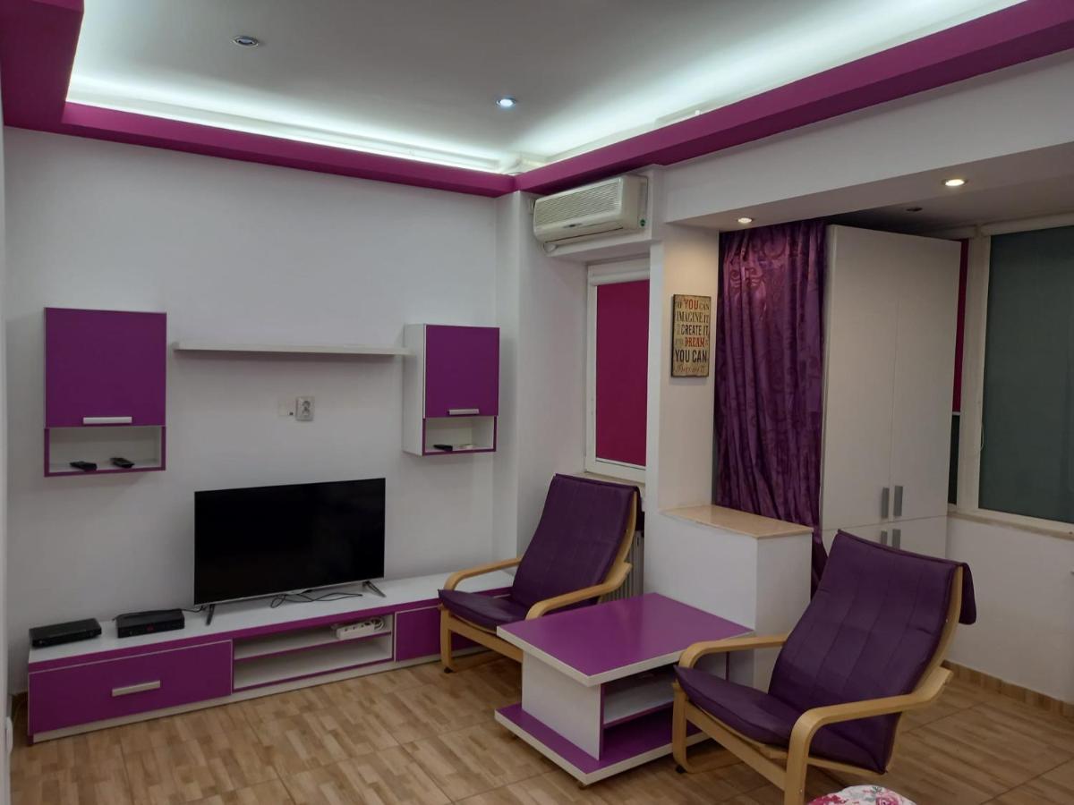 Center Dream Apartaments Piata Universitate Bukarest Kültér fotó